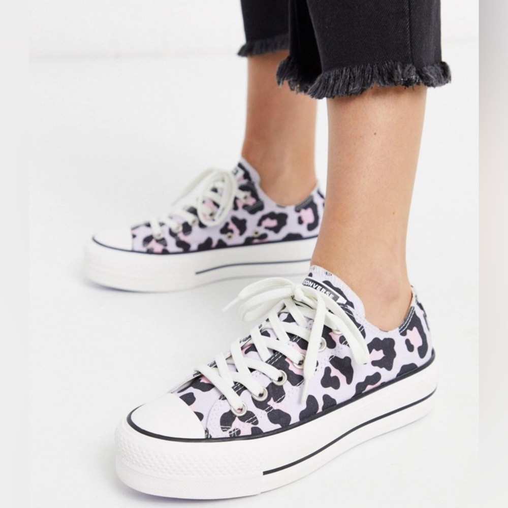 Converse platform low sneaker purple and pink leopard print